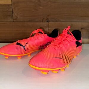 Puma Neon Pink Athletic Soccer Shoes
